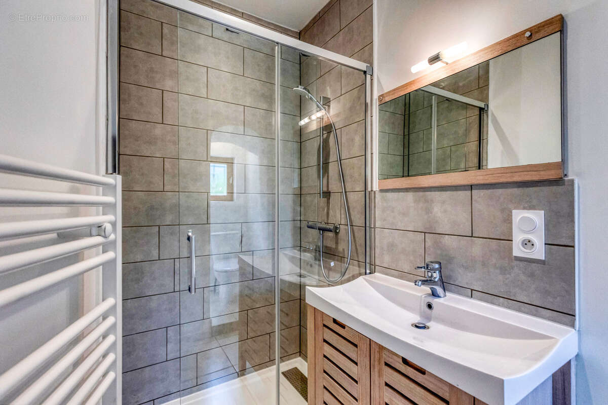 Appartement à SASSENAGE