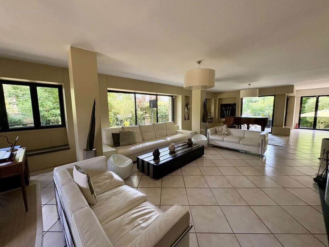 Maison à LE PLESSIS-TREVISE