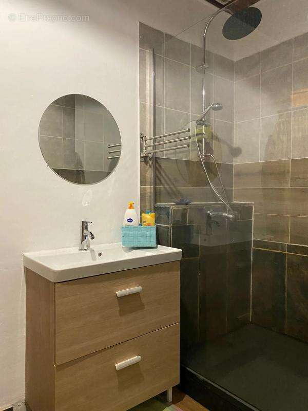 Maison à SAINT-JULIEN-LE-PETIT