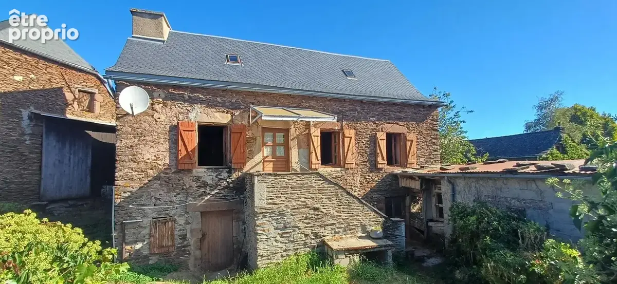 Maison à CLAIRVAUX-D'AVEYRON