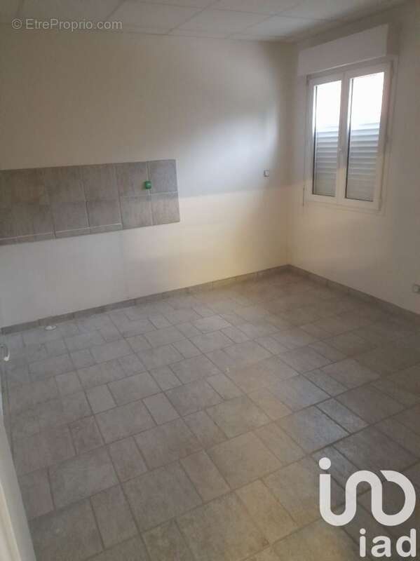 Photo 2 - Appartement à MOURS-SAINT-EUSEBE