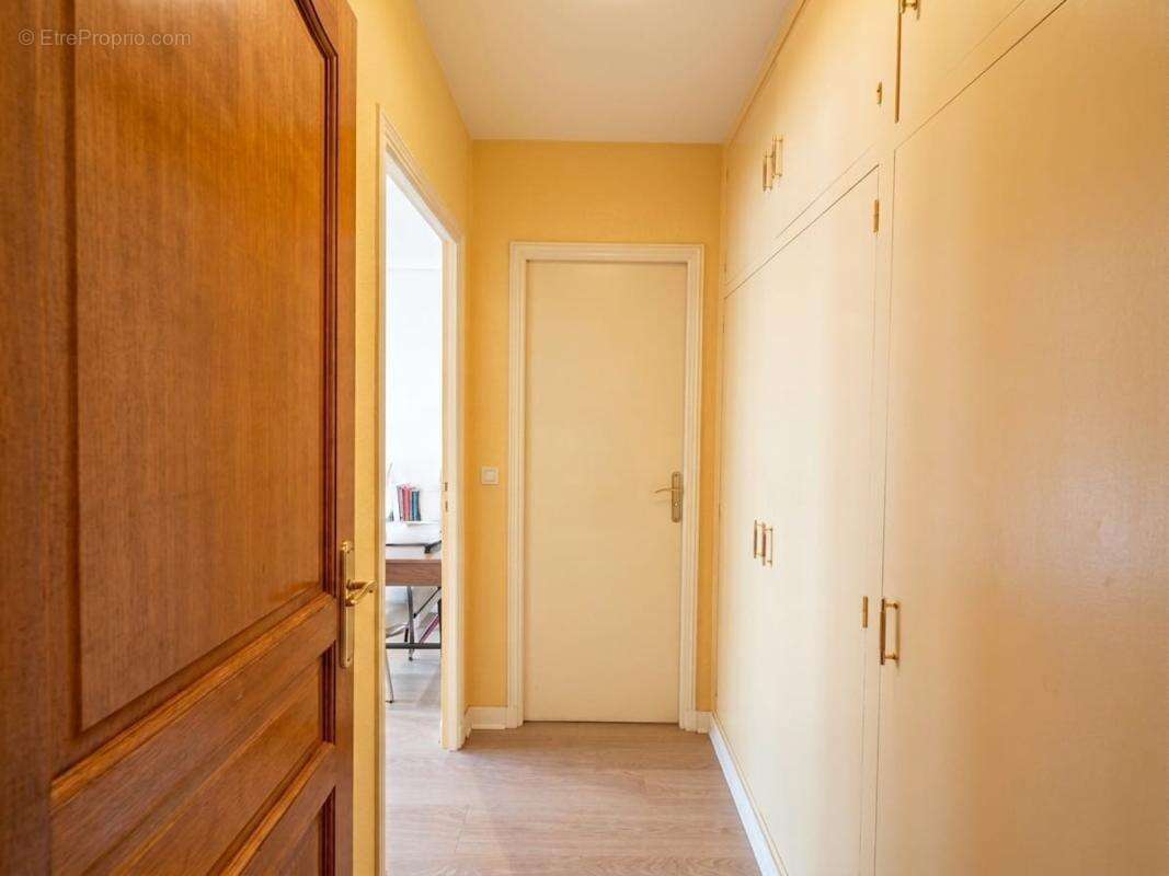 Appartement - photo 8