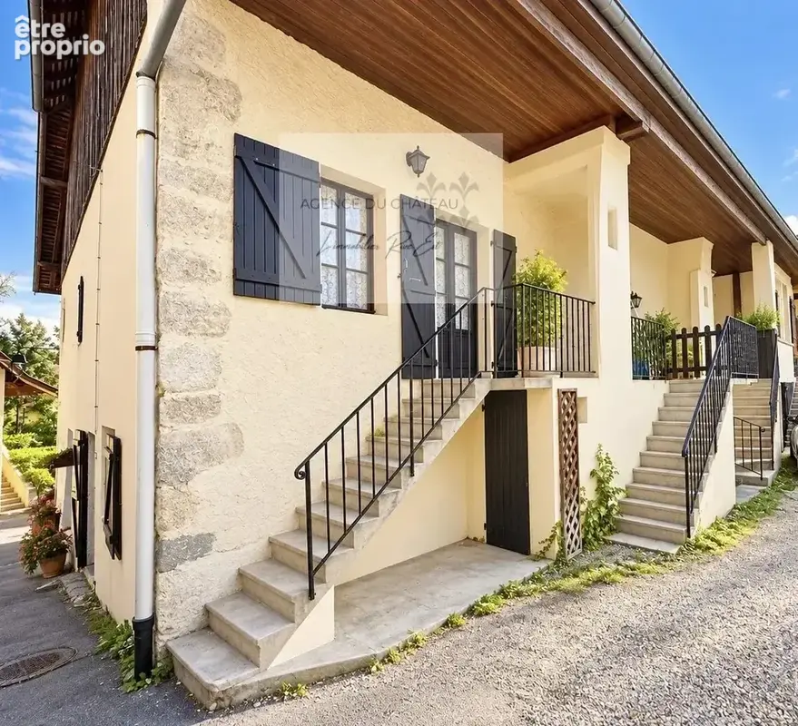 Maison à MENTHON-SAINT-BERNARD