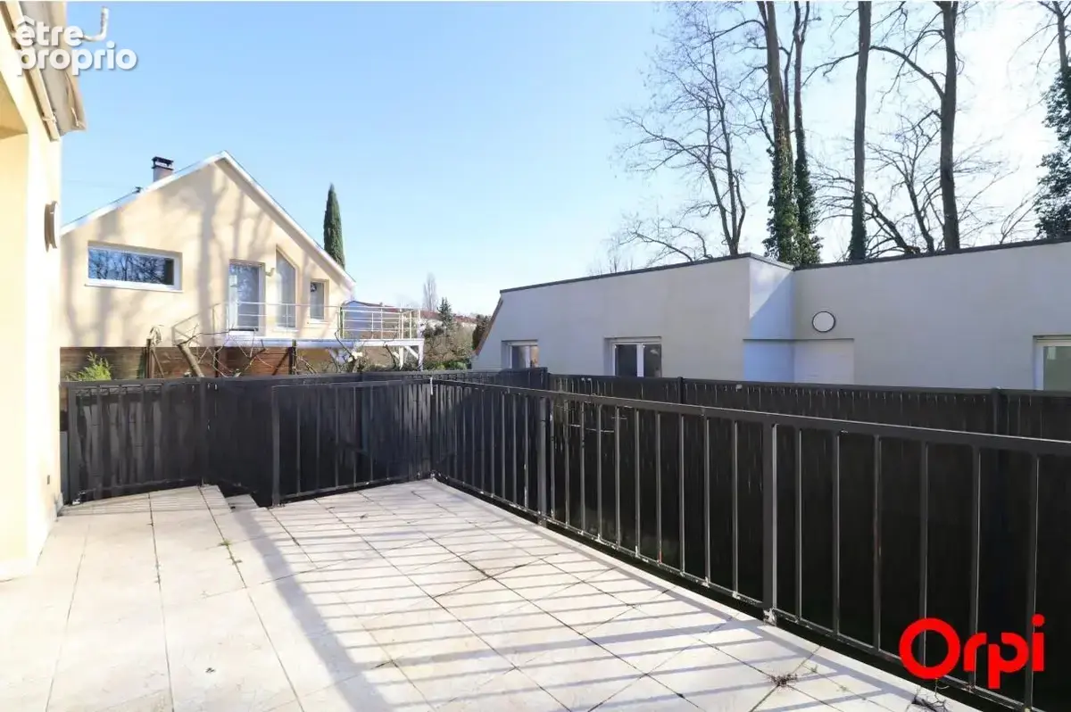 A vendre-maison 4 pieces à ostwald avec terrasse et places de parking - photo 2