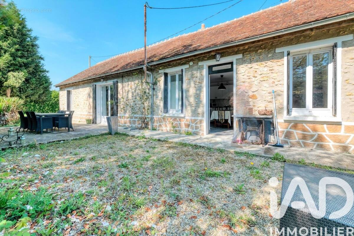 Photo 1 - Maison à VOINSLES