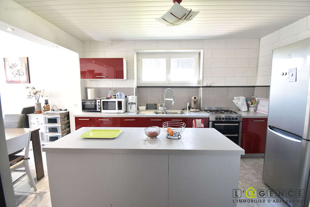 Maison à SAINT-LEONARD