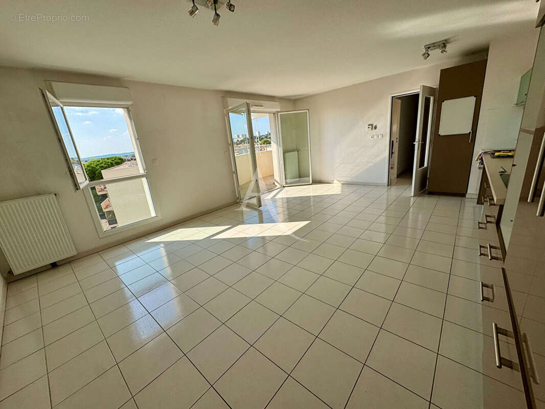 Appartement à NIMES