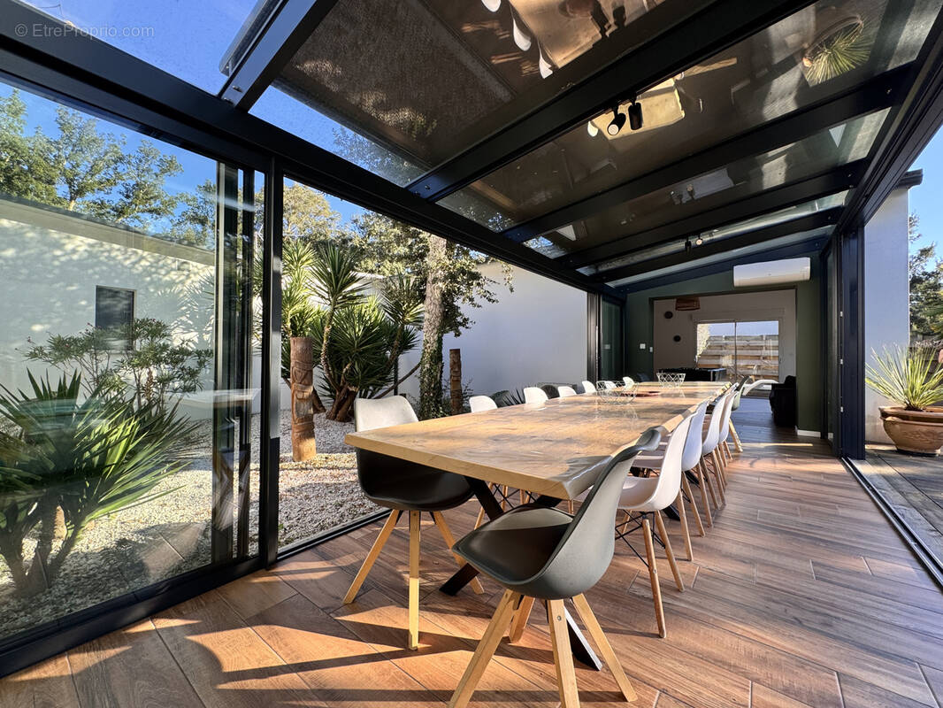 Maison à MOLIETS-ET-MAA