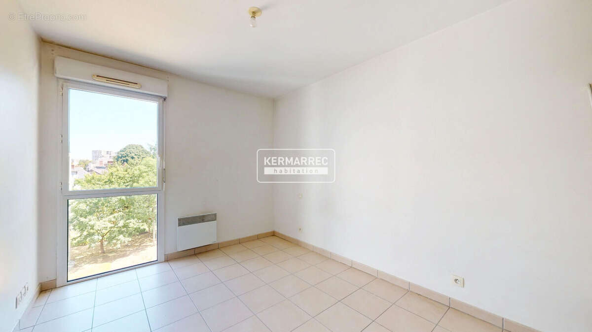 Appartement T3 / Garage - GRENERAIE - photo 10