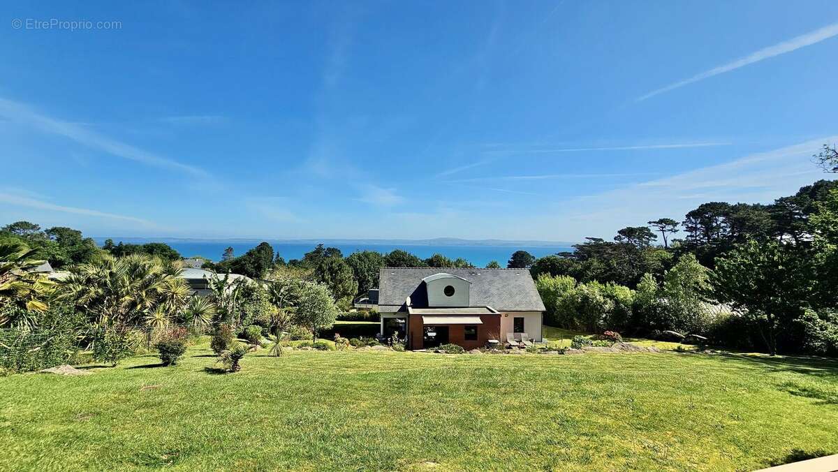 Maison 135 m² à Douarnenez  - photo 3