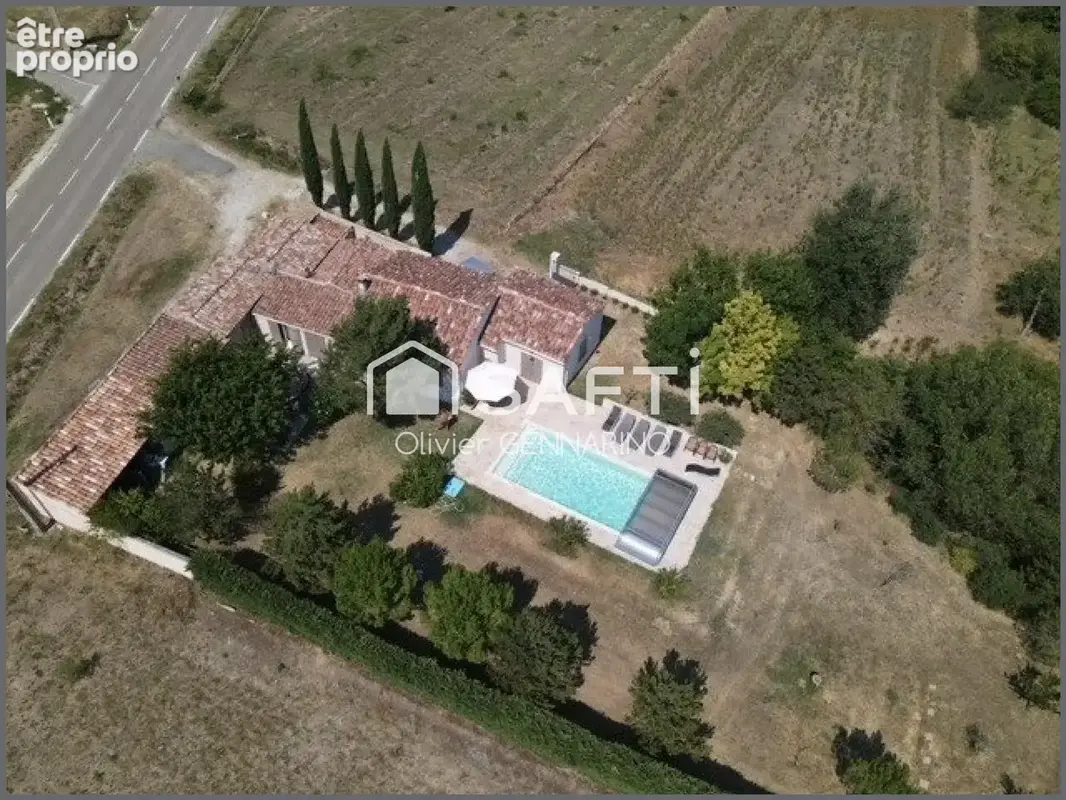 Photo 1 - Maison à CRILLON-LE-BRAVE