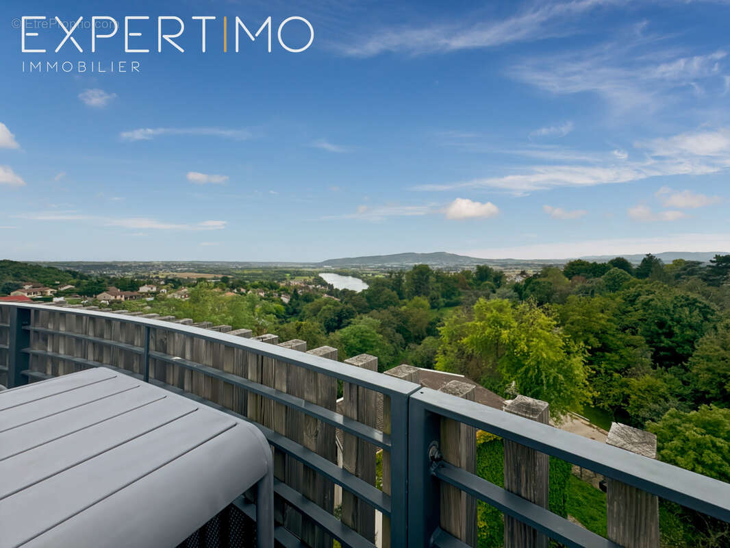 Appartement à TREVOUX