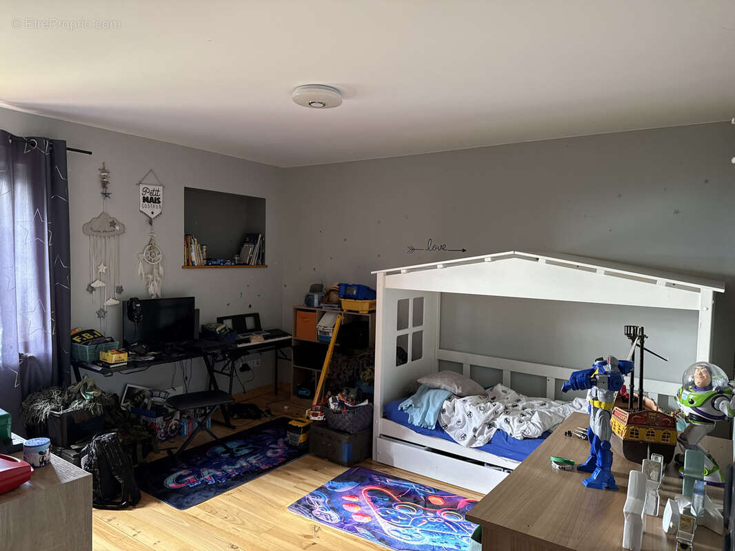 Maison à SAINT-JULIEN-D'ODDES