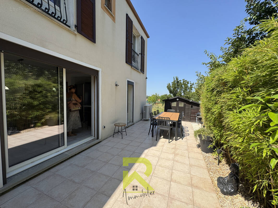 Maison à ABEILHAN