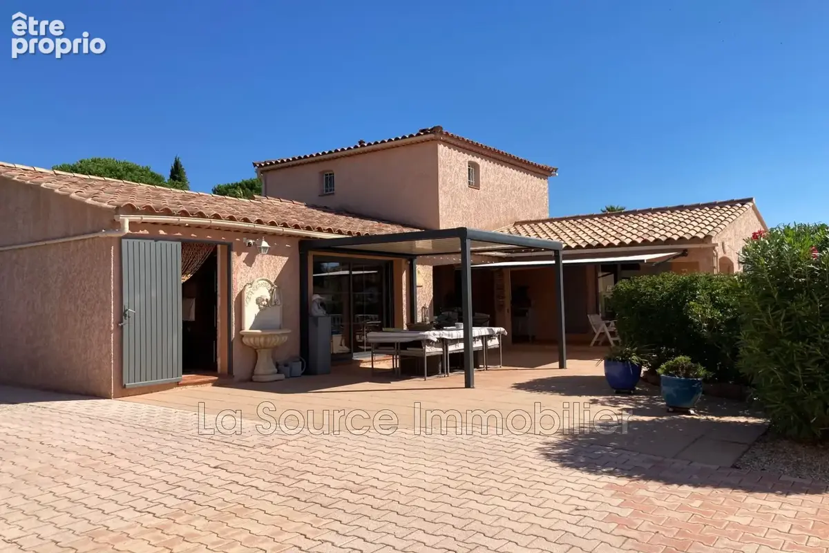 Photo Maison à Vidauban au prix de 519 000€