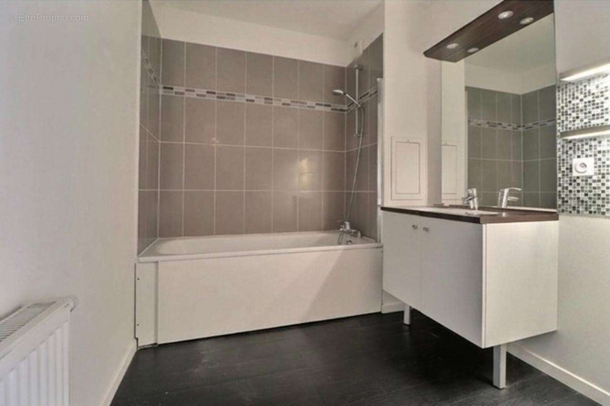 Appartement à AULNAY-SOUS-BOIS
