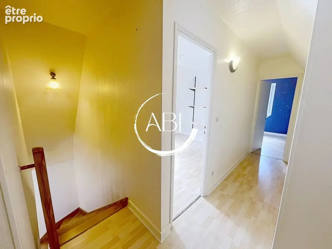 Maison 95 m² à Bagnoles-De-L'orne  - photo 7