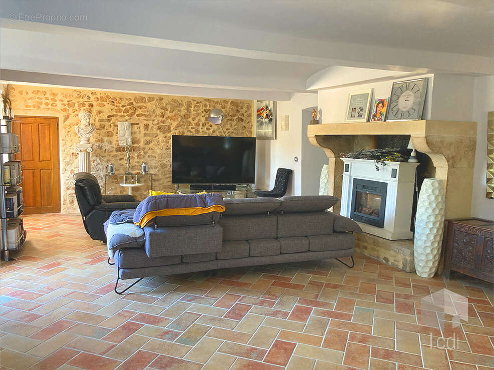 CHATEAUNEUF DU RHONE, maison 410 m2 avec piscine - photo 12