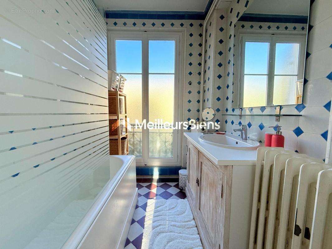 Appartement à ANDILLY