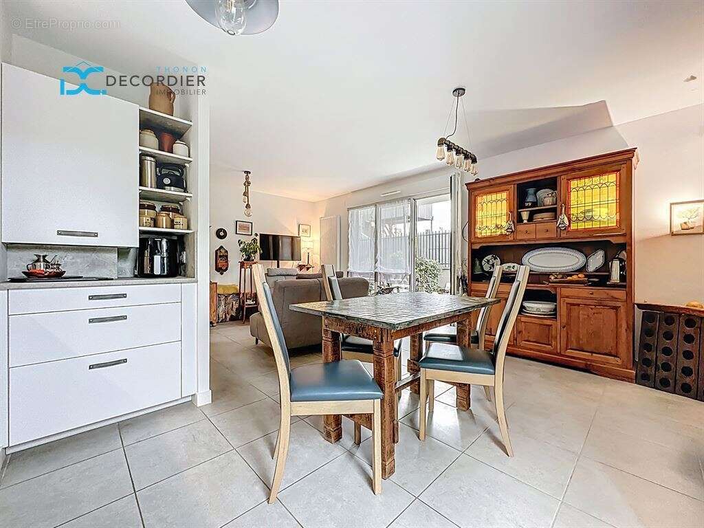 Appartement à THONON-LES-BAINS