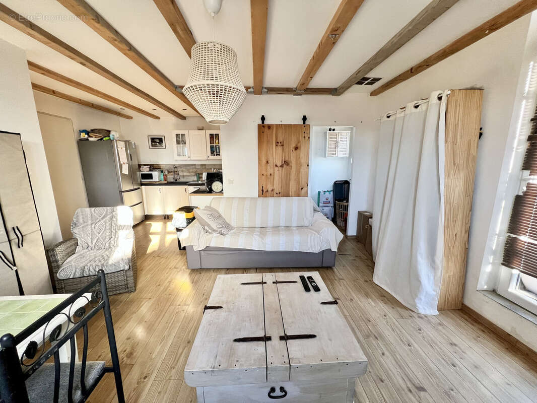 Appartement à SAINTE-TULLE