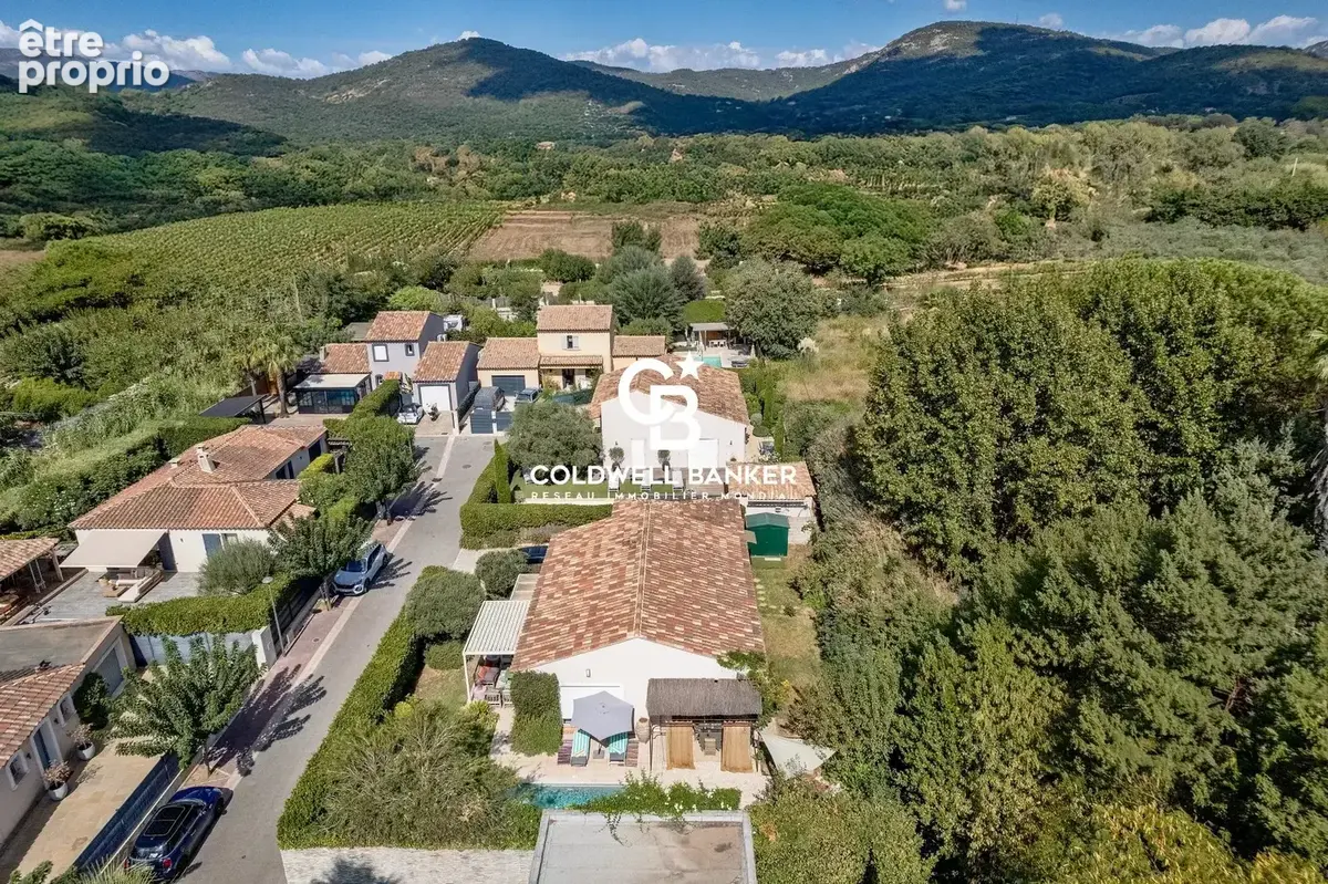 Grimaud, Maison de charme avec piscine - photo 11