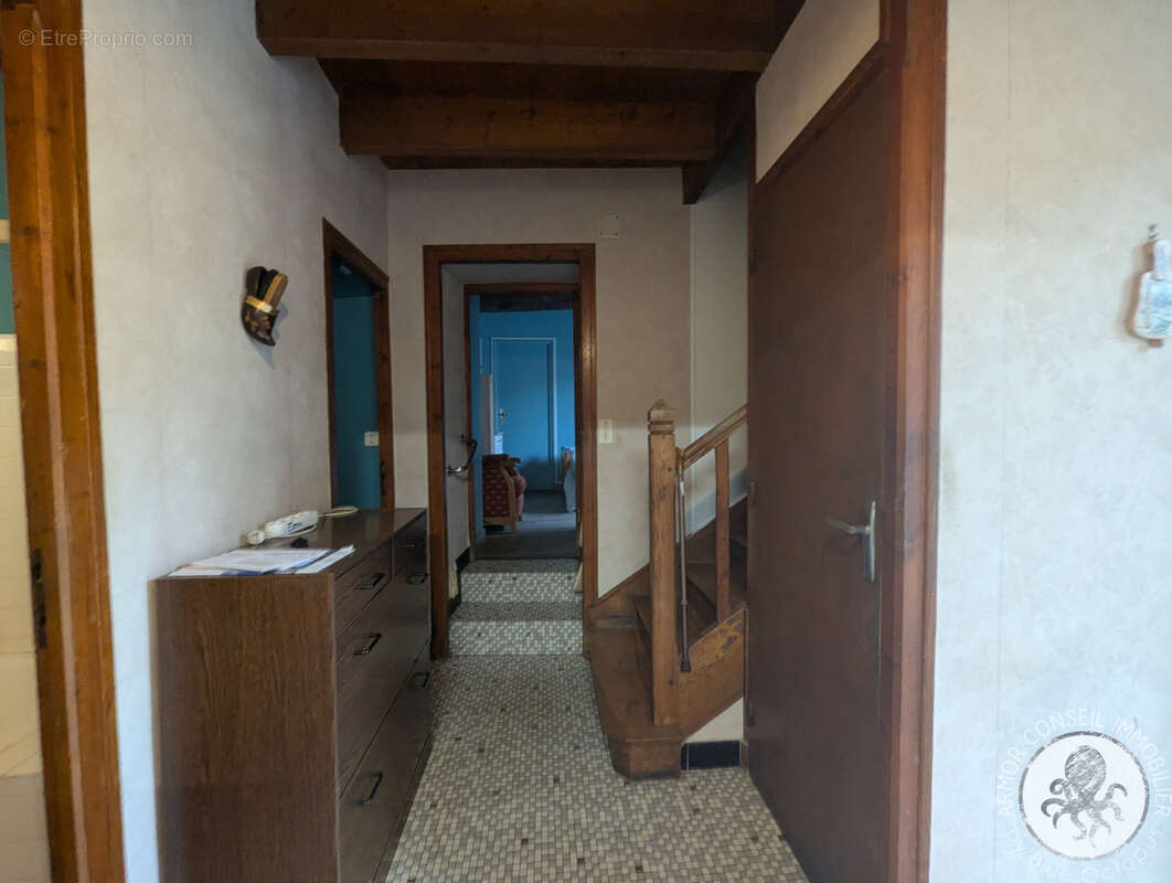Maison à LANGUENAN