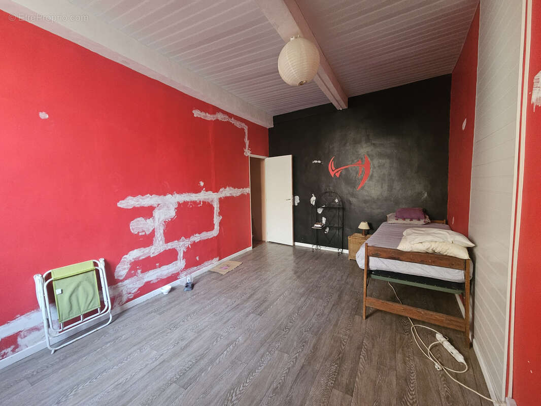 Maison à RAISSAC-D&#039;AUDE