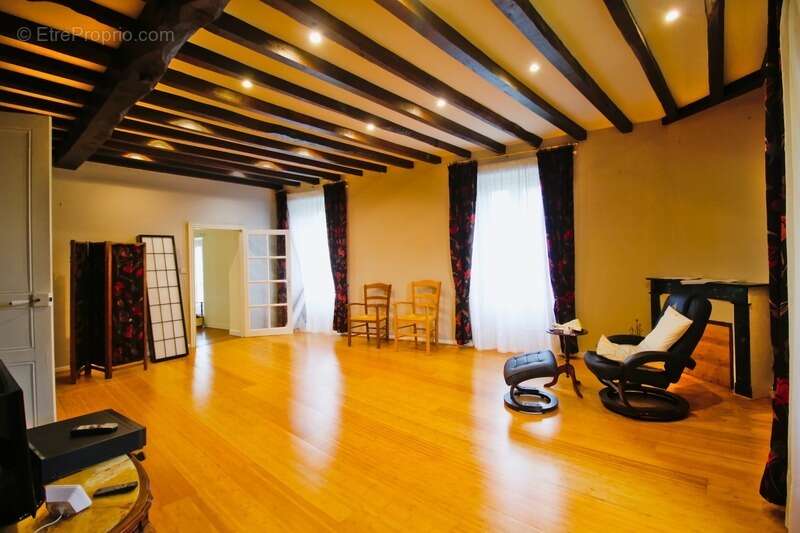 Appartement à USTARITZ