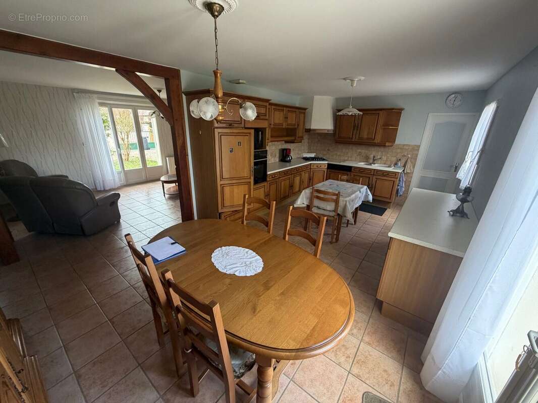 Maison à SAINT-GONDON