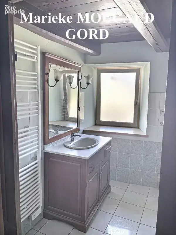 TIRANGES 43530 Belle maison de village 102m² 3 chambres, cour et garage 96 000 - photo 10