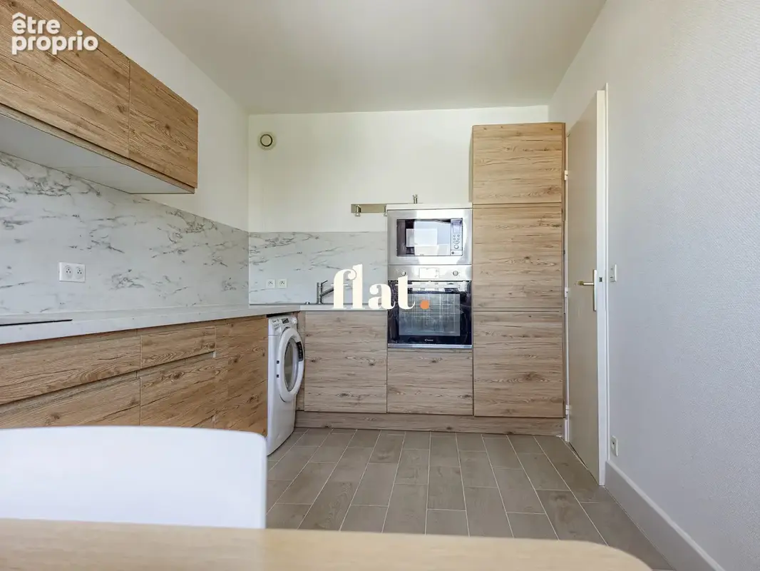 Appartement T2 en duplex  53 quai MAGELLAN 44200 NANTES - Quartier CHU/ GARE SUD - 51,02m2 carrez. 57,2 m2 au - photo 7