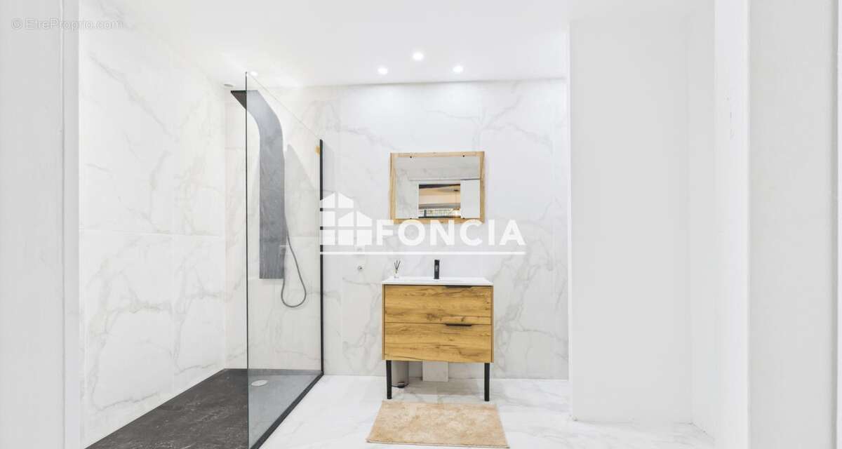 Appartement ou local commercial avec parking - photo 5