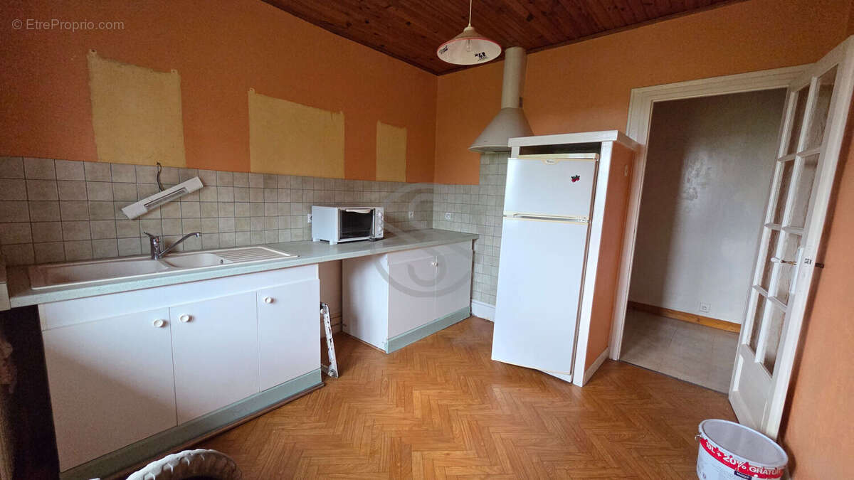 Maison à LA FRETTE