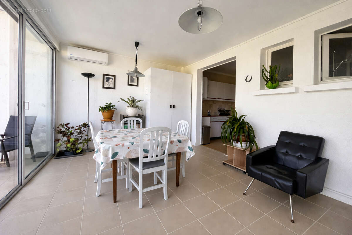 Maison à VILLENAVE-D'ORNON