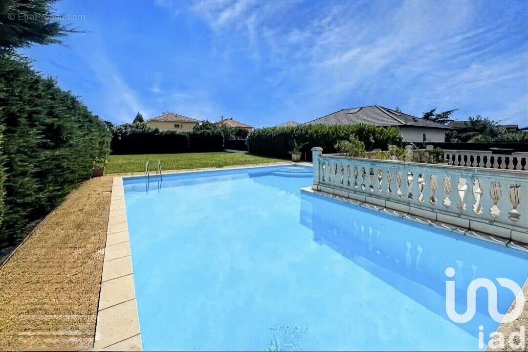 Photo 3 - Maison à DECINES-CHARPIEU