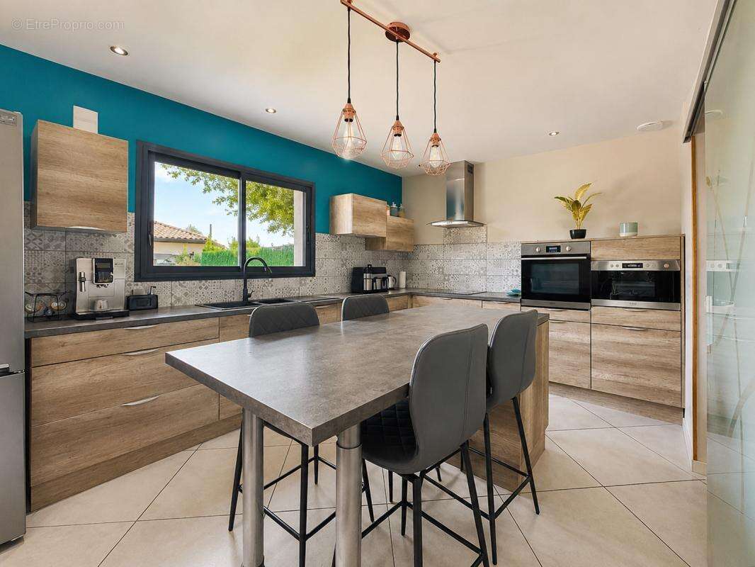 Pins-Justaret - Superbe maison T6 contemporaine avec jardin - photo 7