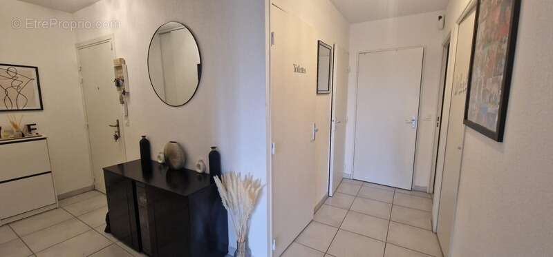 Appartement à PORT-DE-BOUC