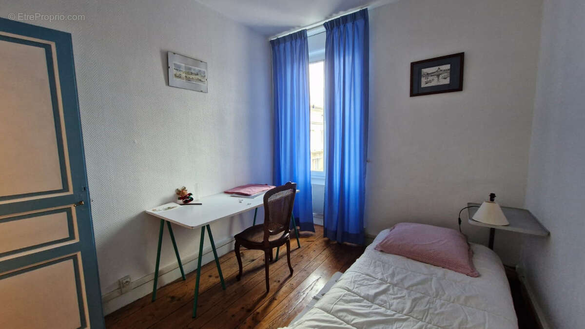 Maison à MORTAGNE-SUR-GIRONDE