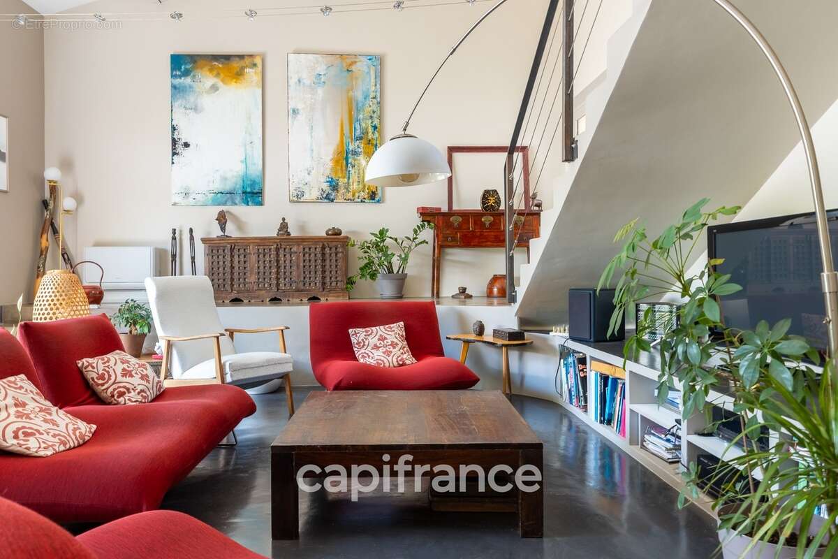 Maison à vendre 7 pièces avec T2 indépendant à Fuveau avec jardin - photo 26