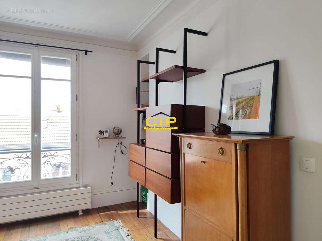 Appartement à PARIS-19E
