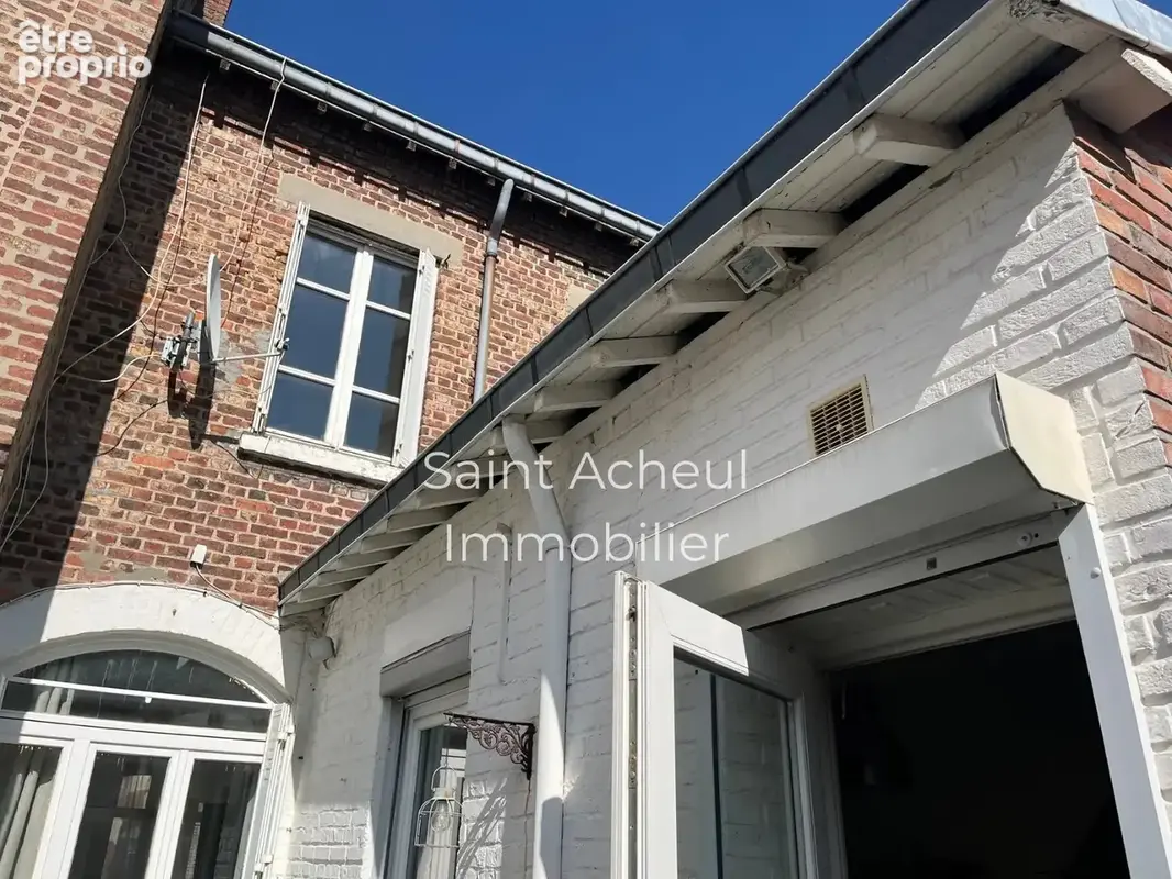 Quartier Saint Acheul / Maison lumineuse avec extérieur - photo 9