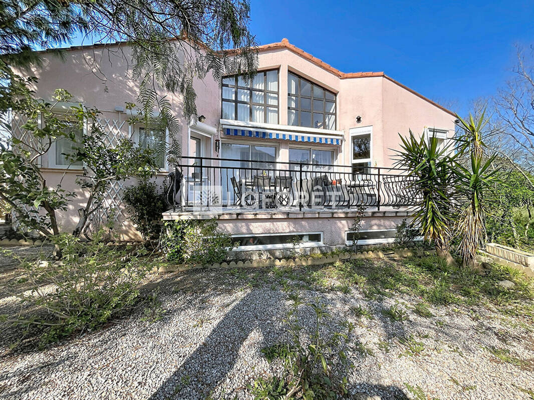 Maison à LAROQUE-DES-ALBERES