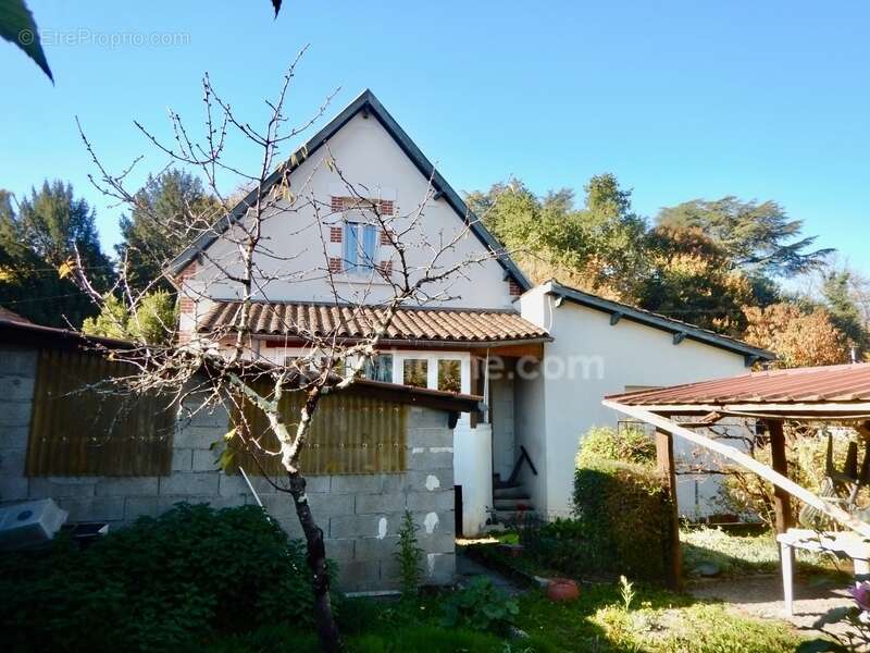 Maison à RAZAC-SUR-L'ISLE