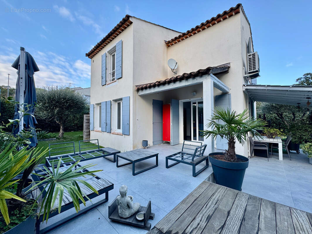 Maison à SAINT-RAPHAEL