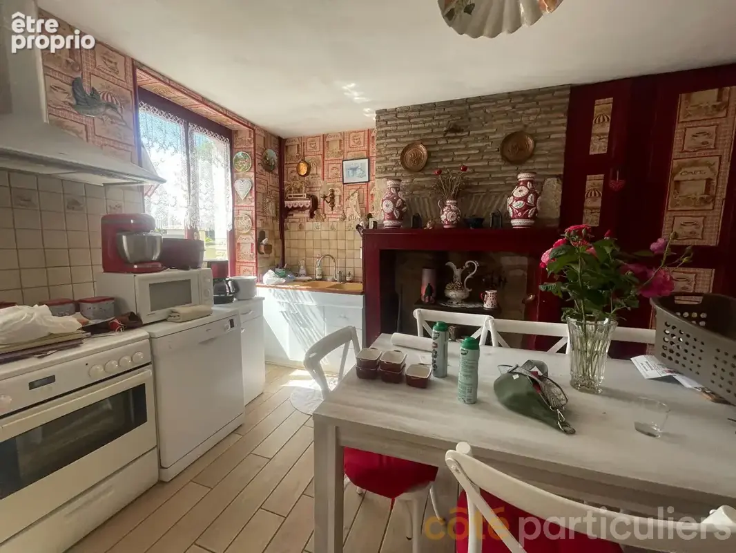 Maison  au bout du chemin avec terrain sur 2 661 m² - photo 5