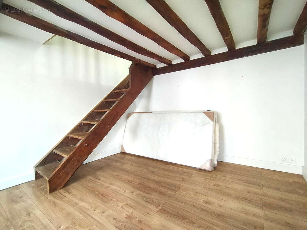 Appartement à PARIS-12E