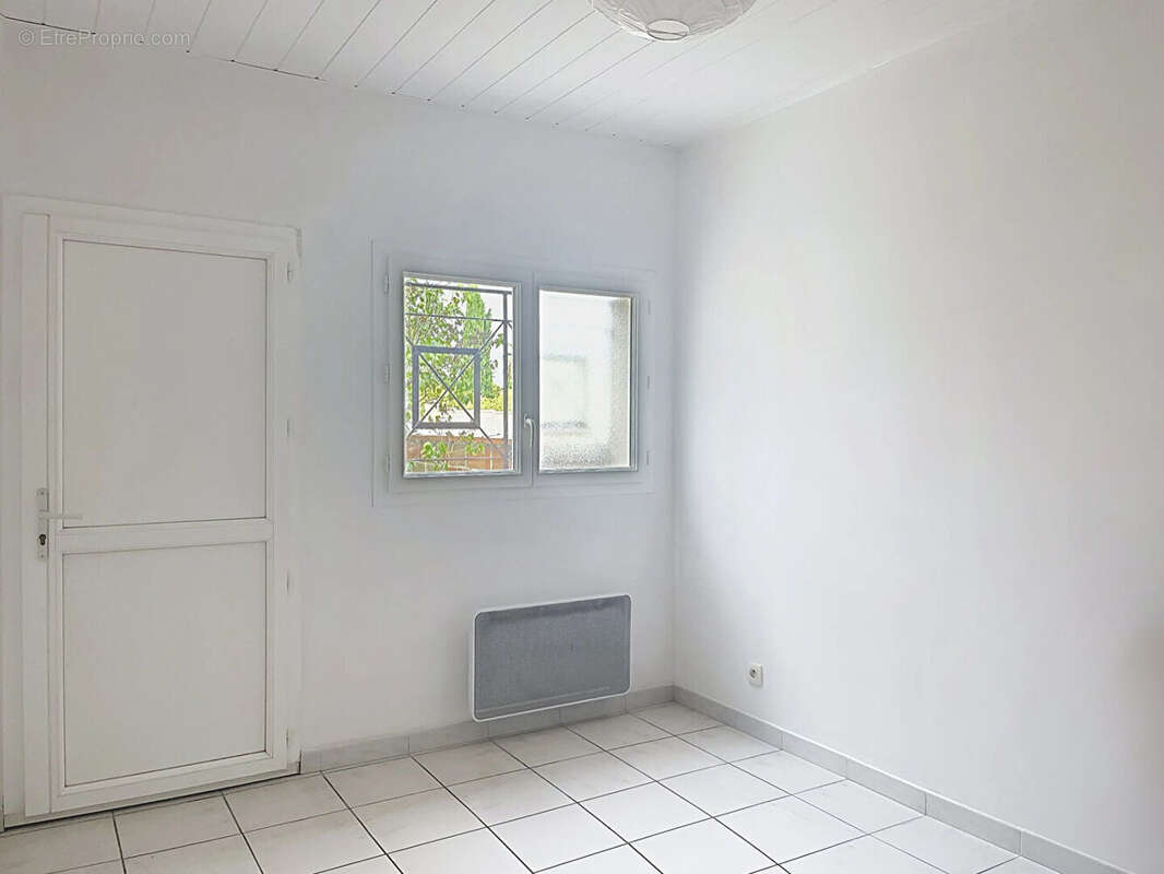 Maison à VILLENAVE-D&#039;ORNON