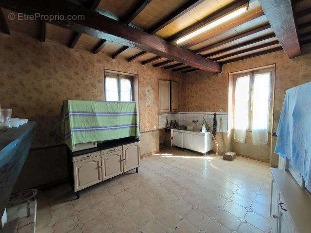 Maison à ESCORNEBOEUF