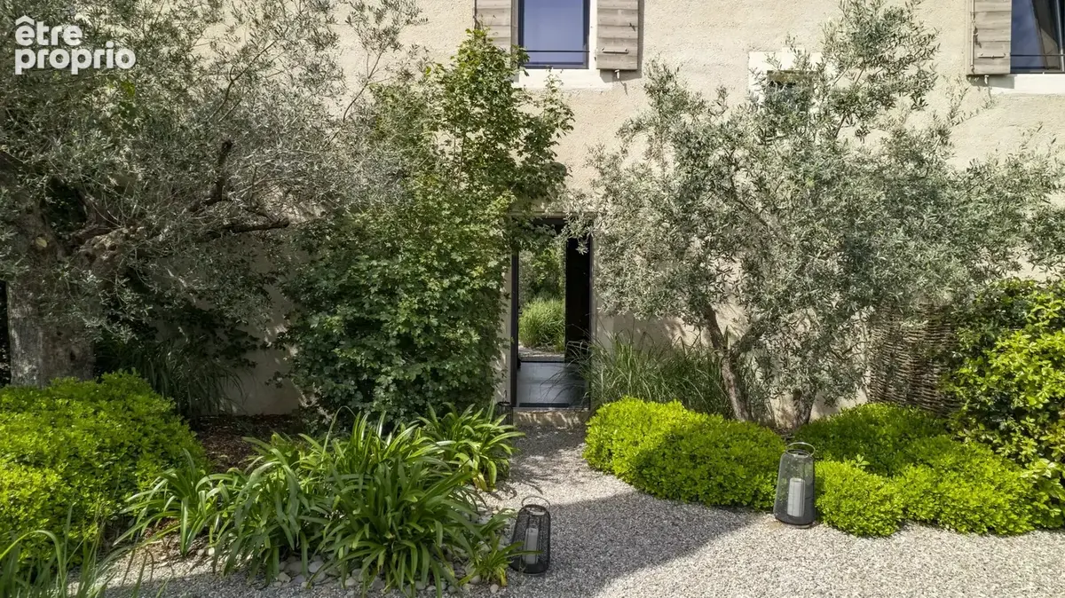 Maison 8 pièces 250 m² à vendre à Eygalieres (13810) - photo 5